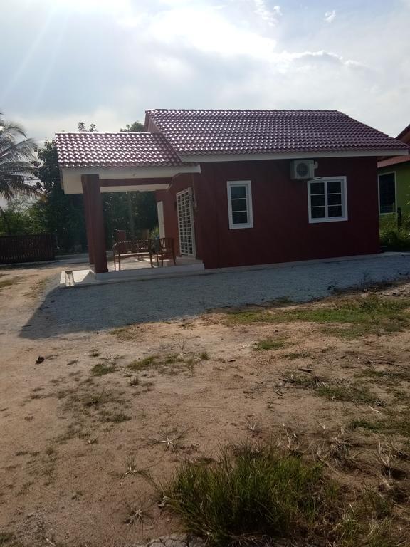 Homestay Azmi Zita Kuala Terengganu Exterior foto